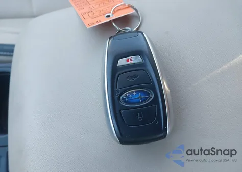 2016 Subaru Outback 2.5I Limited z USA, uszkodzony, nr VIN 4S4BSBNC1G3317839